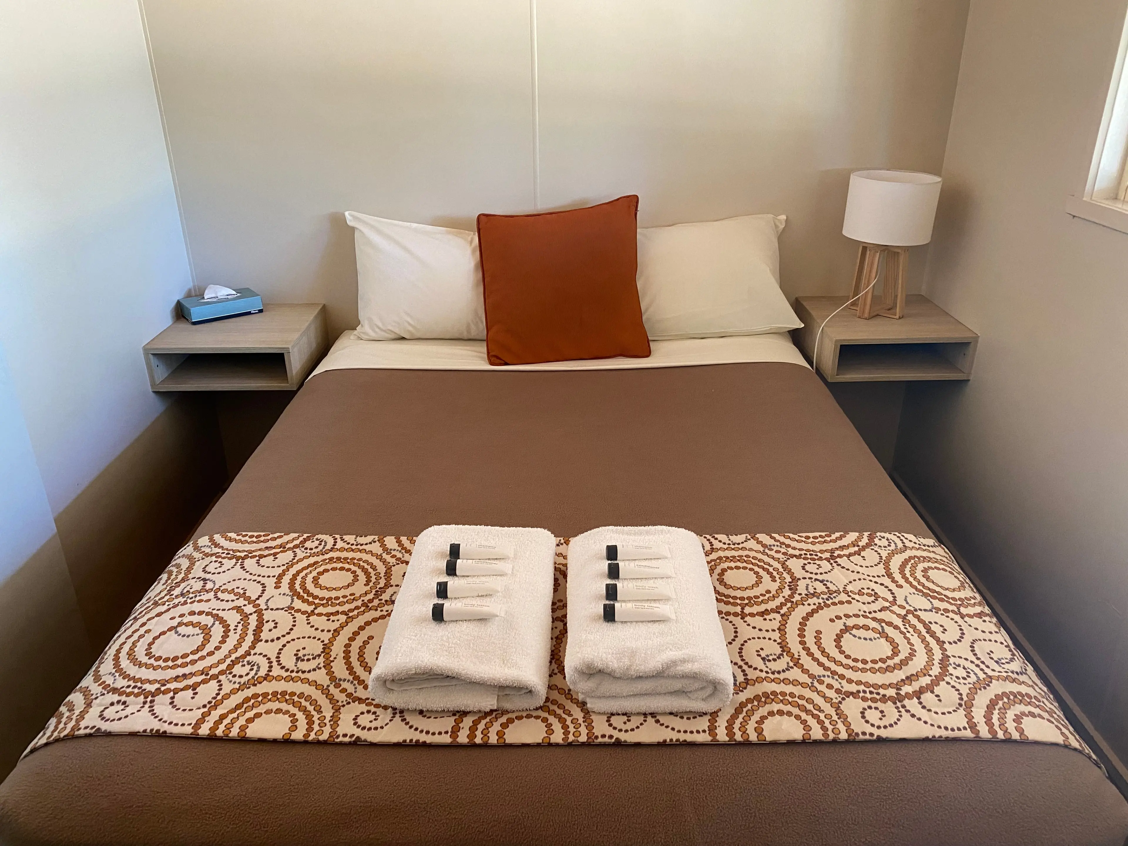 Ayers Rock Campground - Cabin Interior