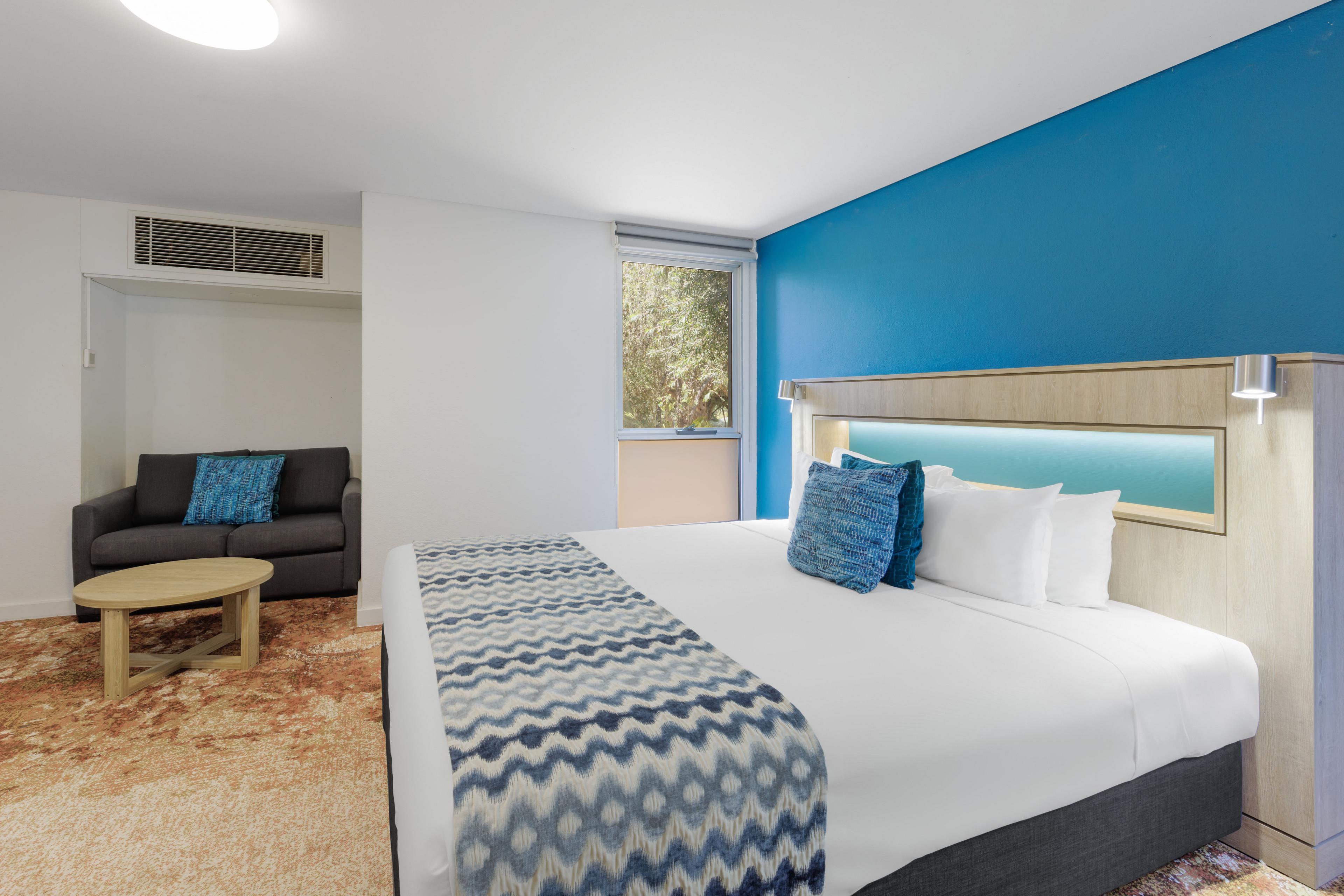 Standard King Room with Sofa Bed at The Lost Camel Hotel, Ayers Rock Resort